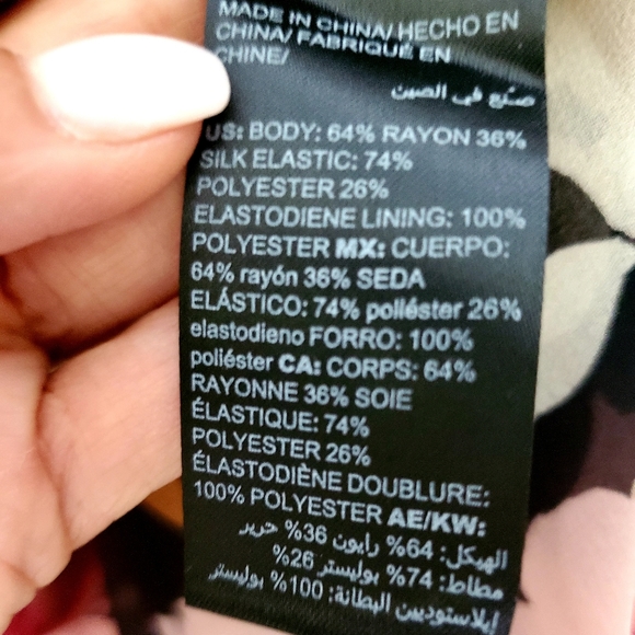 NWOT WHBM Floral Silk Burnout Off Shoulder Top-XXS - Picture 8 of 9